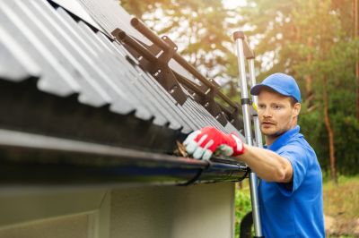 Commercial Gutter Cleaning in Roseville, CA